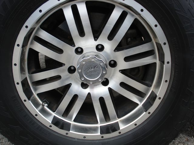 2012 Nissan Titan LS Z-71 EXT CAB