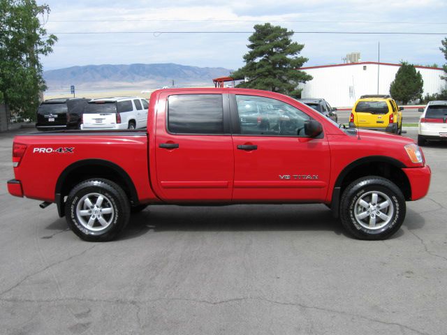 2012 Nissan Titan LS Z-71 EXT CAB