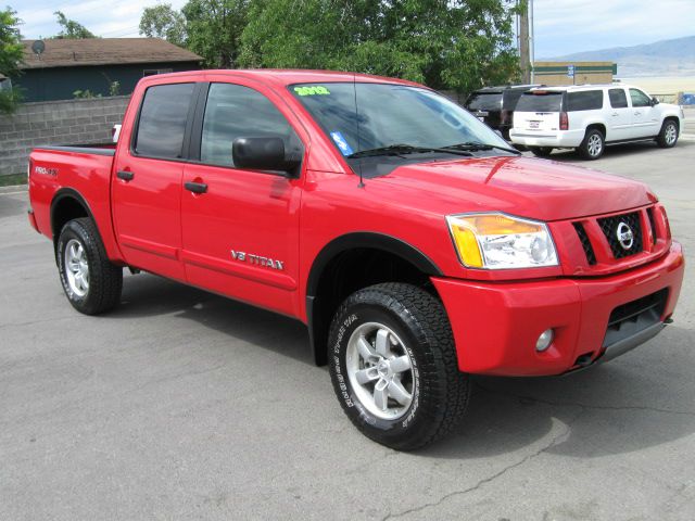 2012 Nissan Titan LS Z-71 EXT CAB