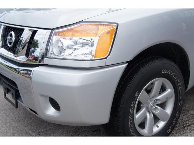 2012 Nissan Titan Unknown