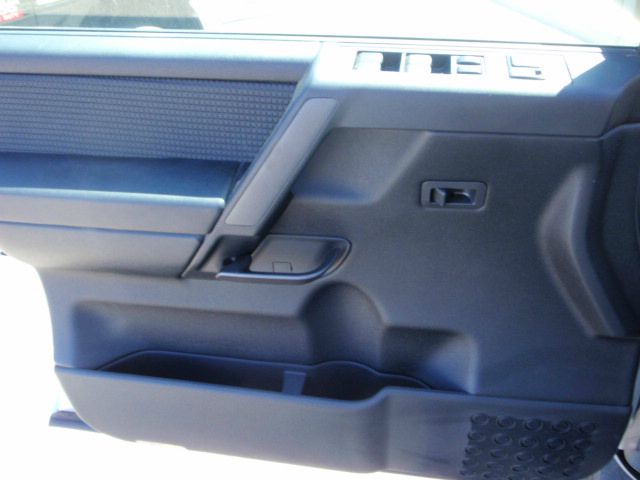 2012 Nissan Titan Prerunner V6 SR5