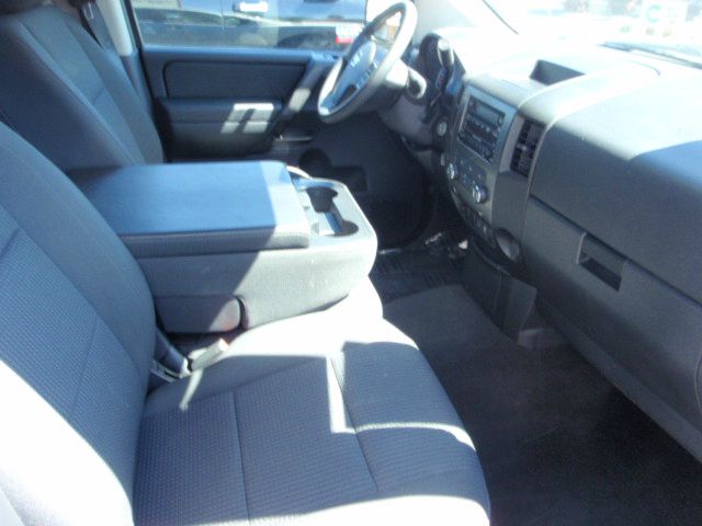 2012 Nissan Titan Prerunner V6 SR5