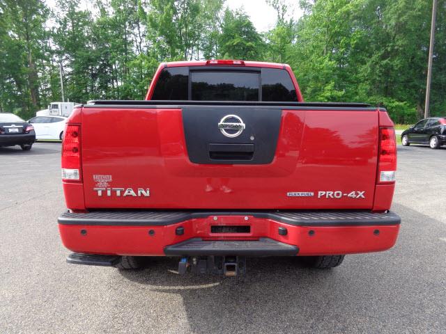 2012 Nissan Titan LX Minivan