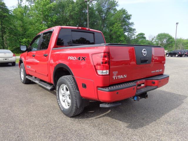 2012 Nissan Titan LX Minivan