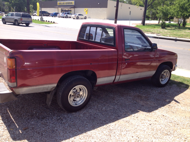 1991 Nissan Unspecified Lariat 4D Crew Cab Truck