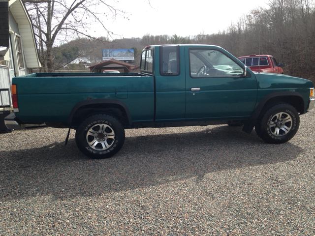 1996 Nissan Unspecified 2WD Double CAB V6 AUTO LS