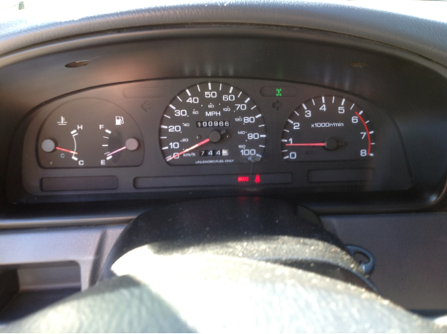 1996 Nissan Unspecified Lariat - Crew Cab 4x4 Cap