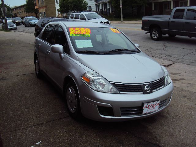 2007 Nissan Versa Crew Cab Standard Box 2-wheel Drive SLE