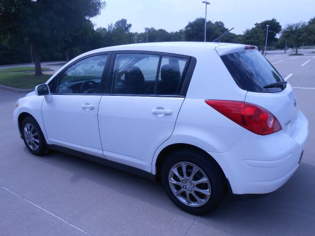 2007 Nissan Versa Limited Access Cab 4WD