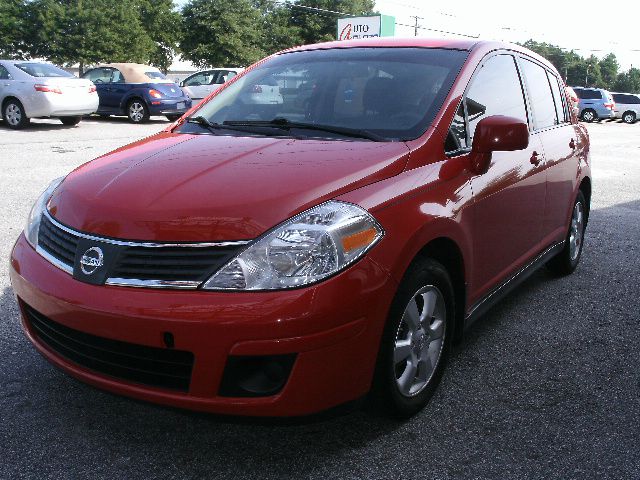 2007 Nissan Versa E43