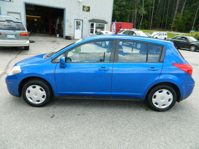 2007 Nissan Versa E43