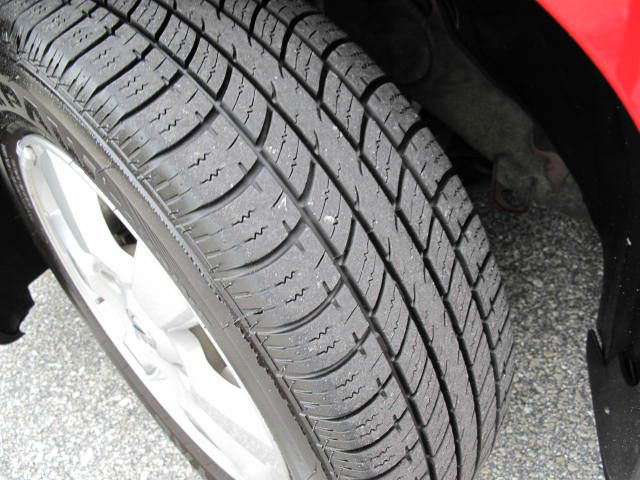 2007 Nissan Versa Limited Access Cab 4WD