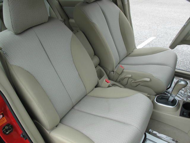 2007 Nissan Versa Limited Access Cab 4WD