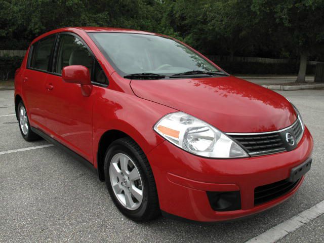 2007 Nissan Versa Limited Access Cab 4WD