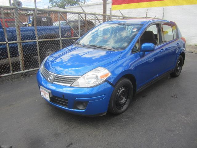 2007 Nissan Versa SR5 E. Cab 4x4 V8