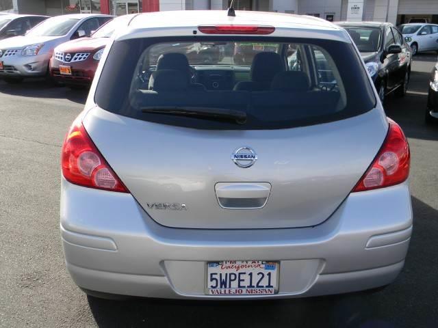 2007 Nissan Versa Limited Access Cab 4WD