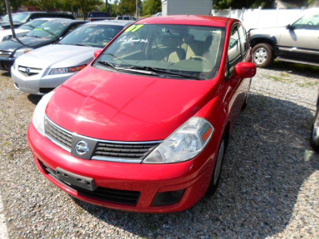 2007 Nissan Versa E43