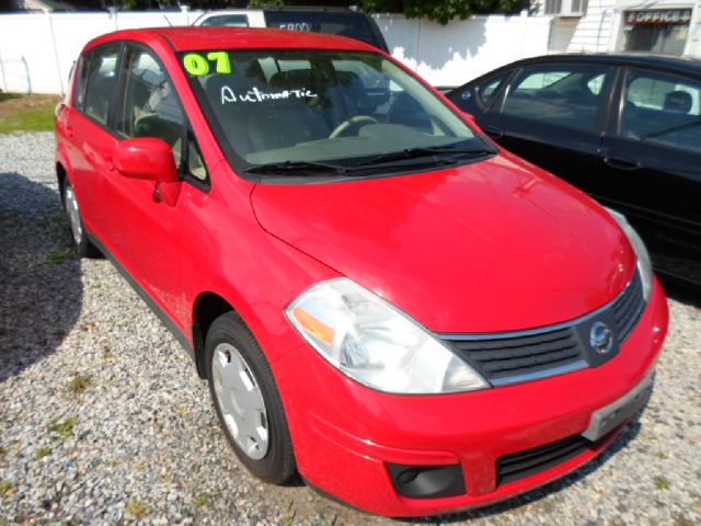 2007 Nissan Versa E43