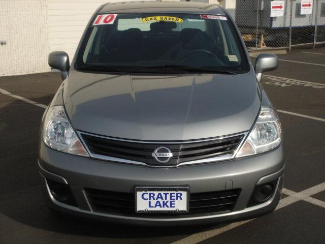 2008 Nissan Versa Crew Cab Standard Box 2-wheel Drive SLE