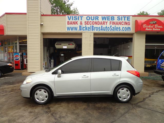 2008 Nissan Versa E43