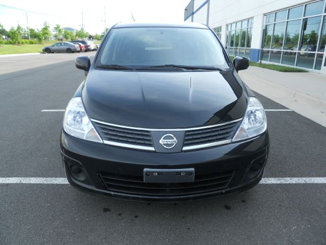 2008 Nissan Versa E43
