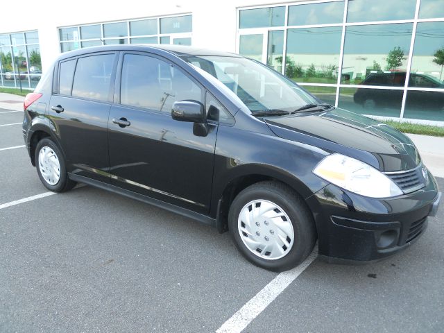 2008 Nissan Versa E43