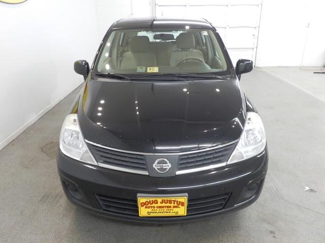 2008 Nissan Versa E43