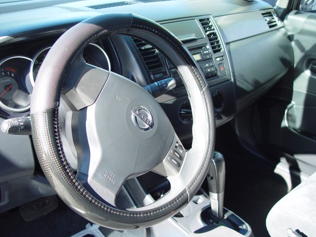 2008 Nissan Versa Limited Access Cab 4WD