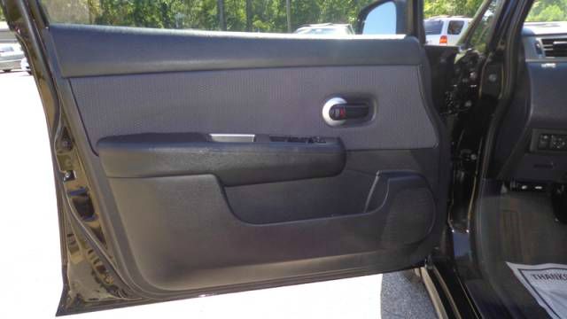 2008 Nissan Versa Limited Access Cab 4WD