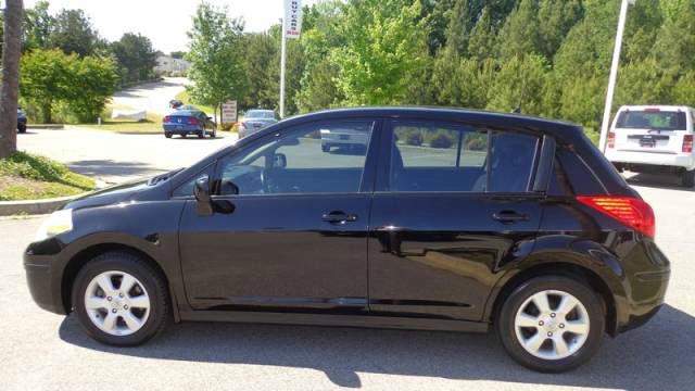 2008 Nissan Versa Limited Access Cab 4WD