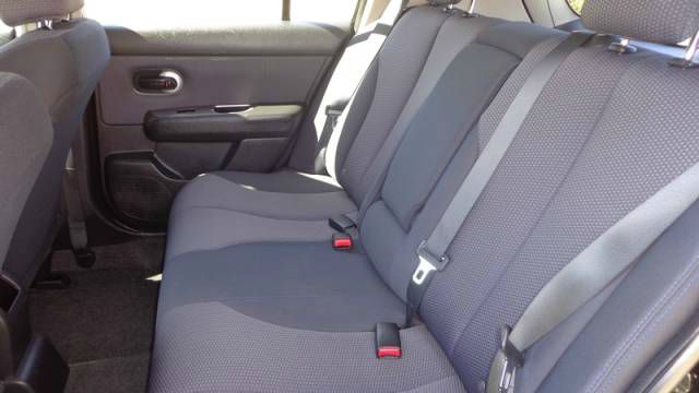 2008 Nissan Versa Limited Access Cab 4WD