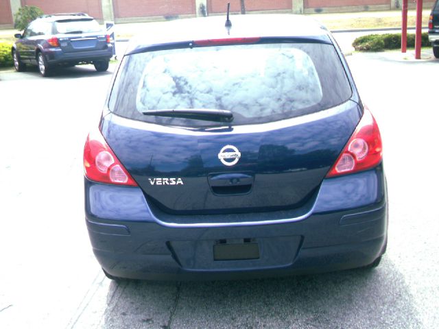 2008 Nissan Versa XLT FX4 Crew Cab