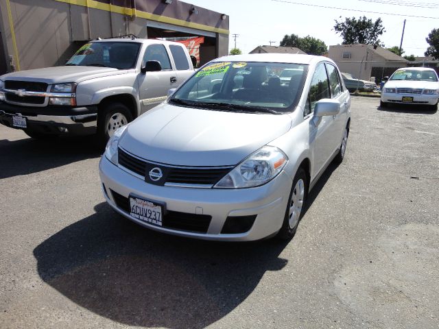 2008 Nissan Versa Unknown