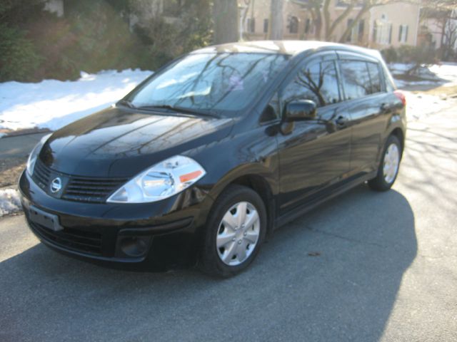 2009 Nissan Versa Sportxcab Crew Cab