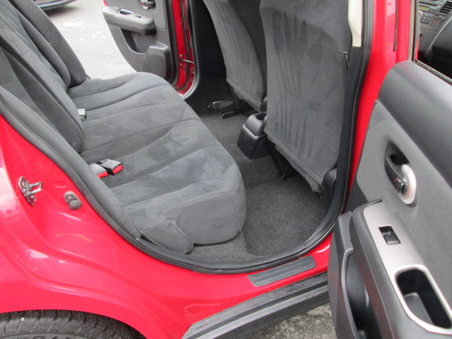 2009 Nissan Versa Carrera C4S