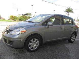 2009 Nissan Versa Limited Access Cab 4WD
