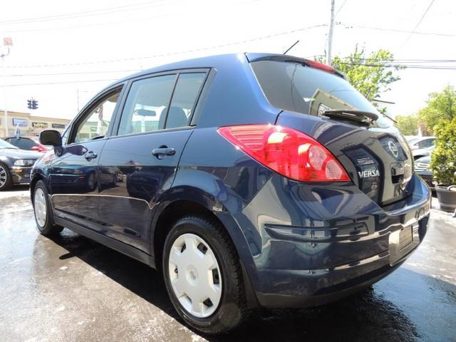 2009 Nissan Versa E43
