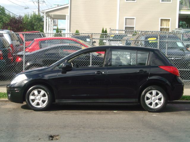 2009 Nissan Versa Sportxcab Crew Cab