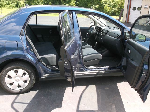 2009 Nissan Versa Ws6 Lt 1