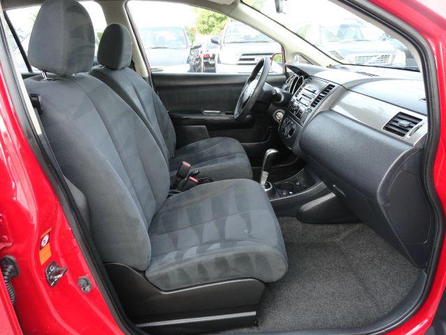 2009 Nissan Versa Sportxcab Crew Cab