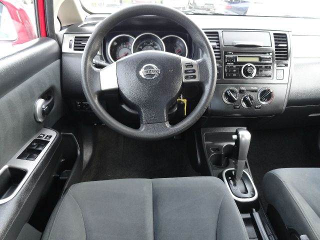 2009 Nissan Versa Sportxcab Crew Cab