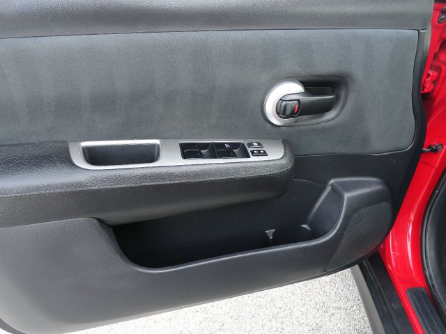 2009 Nissan Versa Sportxcab Crew Cab