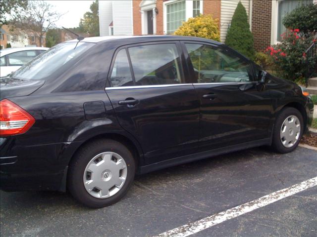 2009 Nissan Versa Unknown