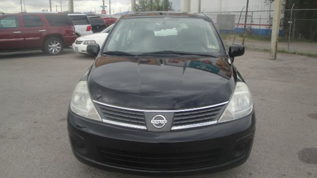 2009 Nissan Versa Carrera C4S