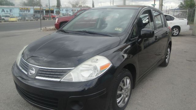 2009 Nissan Versa Carrera C4S