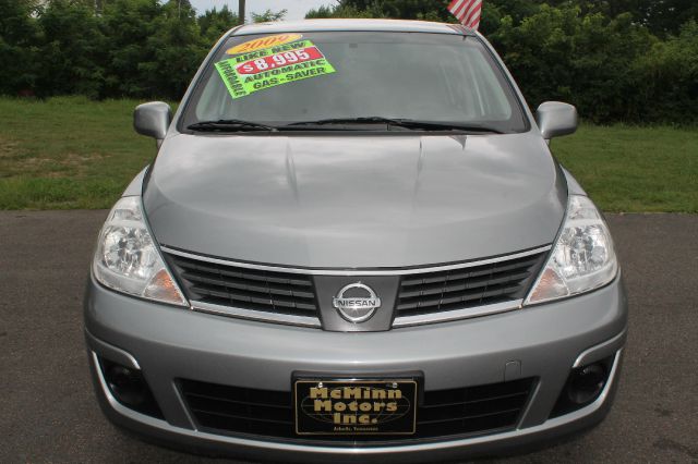 2009 Nissan Versa Carrera C4S