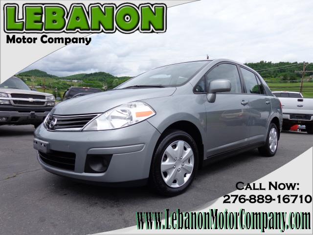 2010 Nissan Versa XR