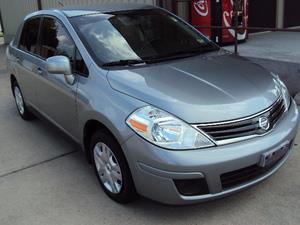 2010 Nissan Versa Crew Cab Standard Box 2-wheel Drive SLE