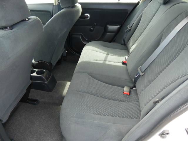 2010 Nissan Versa Carrera C4S