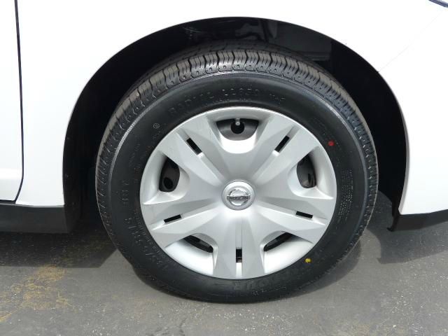 2010 Nissan Versa Carrera C4S